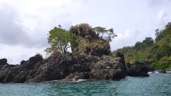 Bukan Mistis, Ini Alasan Pulau Kunti Sukabumi Wajib Masuk Bucket List Kamu