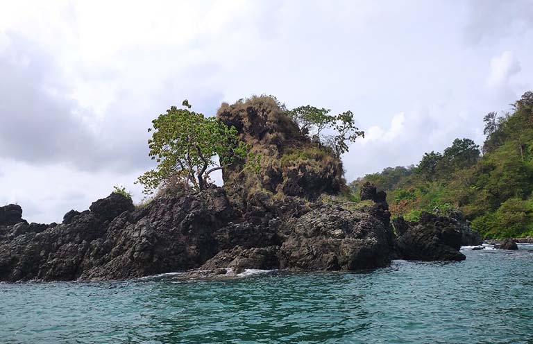 Bukan Mistis, Ini Alasan Pulau Kunti Sukabumi Wajib Masuk Bucket List Kamu