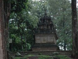 Candi Cangkuang: Menelusuri Labirin Toleransi di Tepung Larang