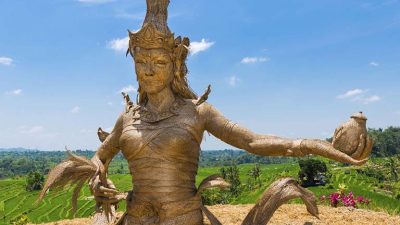 Ritual Adat Mapag Sri: Menyambut Emas Hijau dan Rasa Syukur Agraris